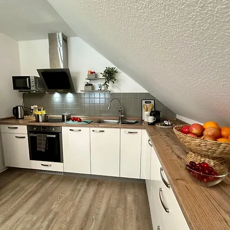 Familie Oder Beruflich - 2 Schlafzimmer - 3 Betten - Geräumig - Küche - Gemütlich *