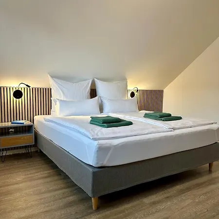 Familie Oder Beruflich - 2 Schlafzimmer - 3 Betten - Geräumig - Küche - Gemütlich Apartment *