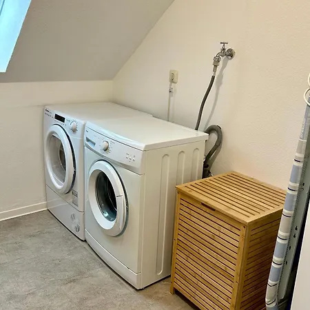 Familie Oder Beruflich - 2 Schlafzimmer - 3 Betten - Geräumig - Küche - Gemütlich Apartment Bad Lippspringe