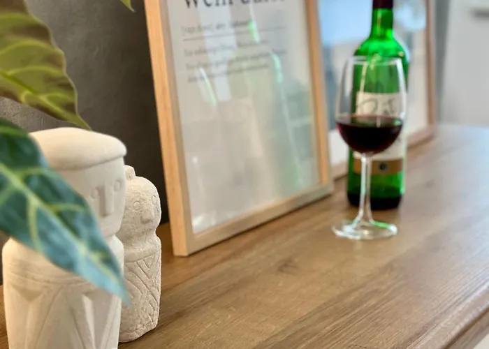 Familie Oder Beruflich - 2 Schlafzimmer - 3 Betten - Geraeumig - Kueche - Gemuetlich アパート *