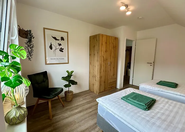 Familie Oder Beruflich - 2 Schlafzimmer - 3 Betten - Geraeumig - Kueche - Gemuetlich