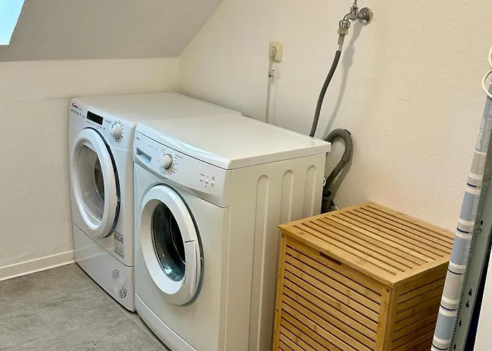 Familie Oder Beruflich - 2 Schlafzimmer - 3 Betten - Geraeumig - Kueche - Gemuetlich Appartement Bad Lippspringe